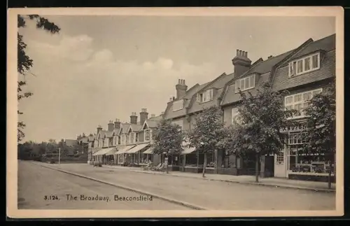 AK Beaconsfield, The Broadway