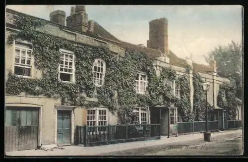 AK Marlow, Shelley House