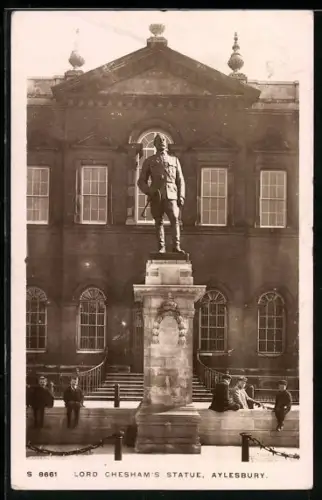 AK Aylesbury, Lord Chesham`s Statue