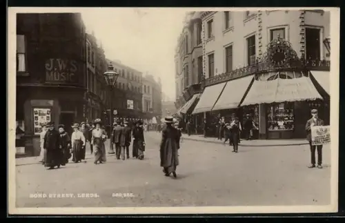 AK Leeds, Bond Street