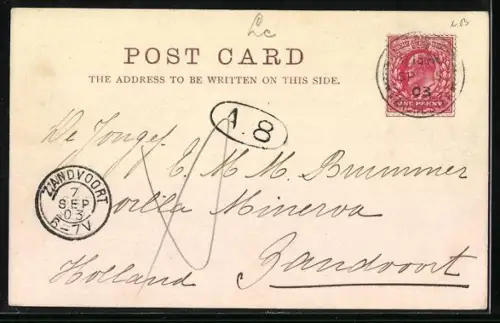 AK Withington, Strassenpartie mit Strassenbahn