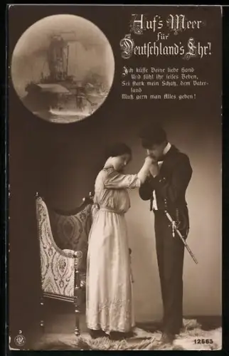 AK Fähnrich der Kaiserlichen Marine küsst die Hand seiner Liebsten, Kriegsschiff unter Dampf