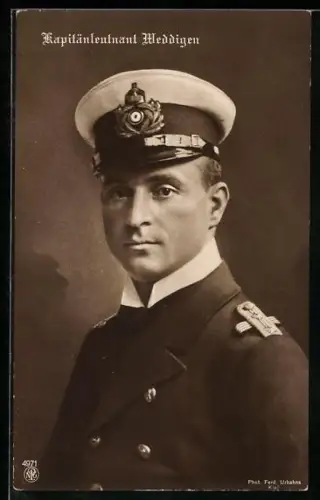 AK Kapitänleutnant Otto Weddigen in Uniform mit Schirmmütze