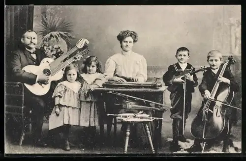 AK Gruppe mit Zither, Cello und Geige