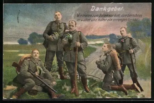 AK Deutsche Soldaten in Uniform beim Dankgebet