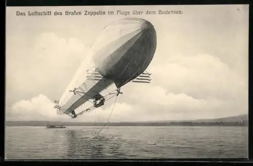AK Das Luftschiff des Grafen Zeppelin im Fluge über dem Bodensee