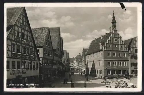 AK Dinkelsbühl, Marktplatz, Hotel Goldene Rose, Rathaus