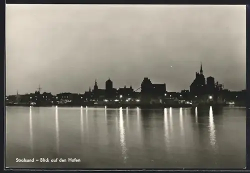 AK Stralsund, Hafen am Abend