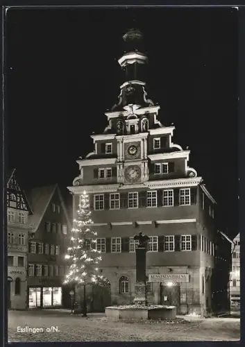 AK Esslingen a. N., Kunstausstellung und Apotheke, Weihnachtsbaum