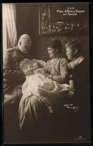 AK S. K. H. Prinz Alfons von Bayern mit Familie