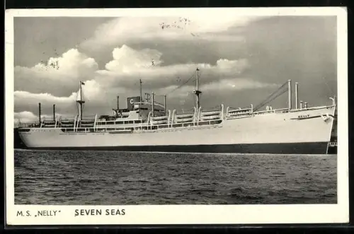 AK Passagierschiff M.S. Nelly der Seven Seas in Seitenansicht