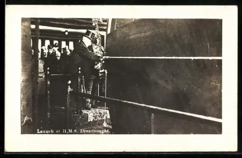 AK Launch of H.M.S. Dreadnought, Kriegsschiff