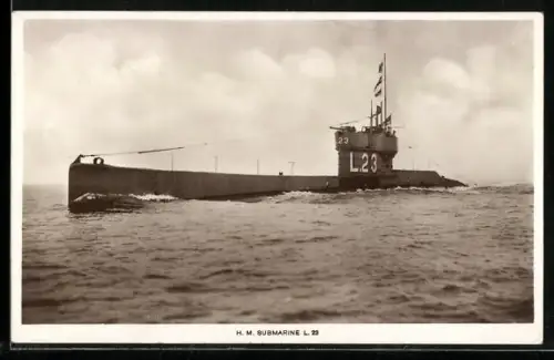 AK Britisches U-Boot L-23 auf hoher See