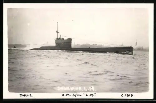 AK Britisches U-Boot L-19 in Fahrt an der Wasseroberfläche