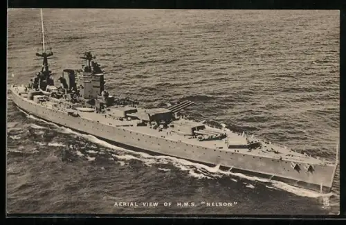 AK Schlachtschiff H.M.S. Nelson aus der Vogelschau gesehen, Kriegsschiff