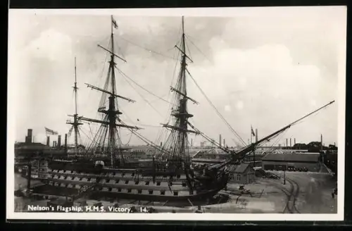 AK H.M.S. Victory, Nelson`s Flagship in dock, Kriegsschiff