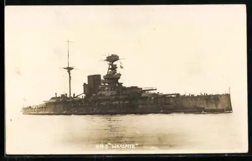 AK Schlachtschiff H.M.S. Warspite in Fahrt, Kriegsschiff