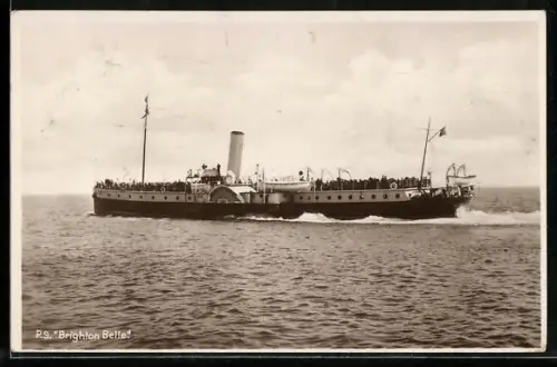 AK Raddampfer Brighton Belle hohe Fahrt laufend, Passagierschiff