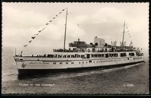 AK Passagierschiff Queen of the Channel über den Achtersteven fahrend