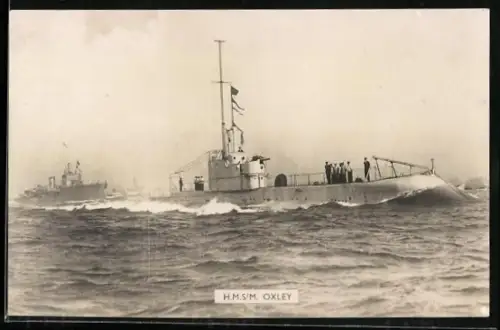 AK Britisches U-Boot Oxley der O-Klasse in Überwasserfahrt