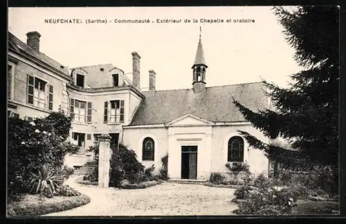 AK Neufchatel /Sarthe, Communauté, Exterieur de la Chapelle et oratoire