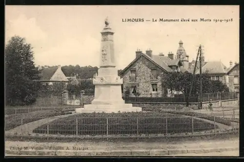 AK Limours, Le Monument eleve aux Morts
