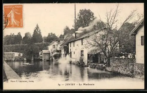 AK Juvisy, La Marbrerie, Häuser am Fluss