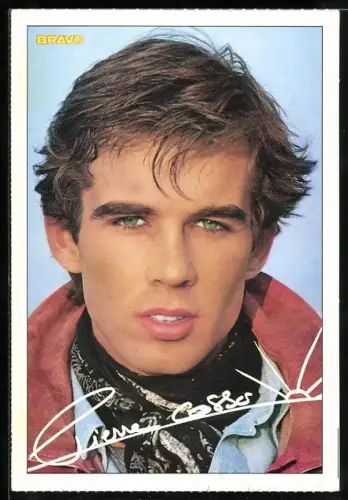 AK Schauspieler Pierre Cosso mit Halstuch