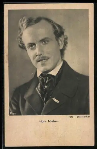 AK Schauspieler Hans Nielsen im Kostüm einer Filmrolle