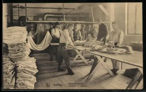 AK Soltau, Kriegsgefangenenlager, Gefangene bei der Arbeit am Dampftrockner