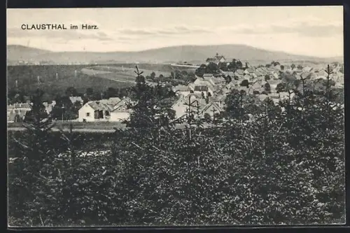 AK Clausthal im Harz, Ortsansicht mit Häusern und Landschaft