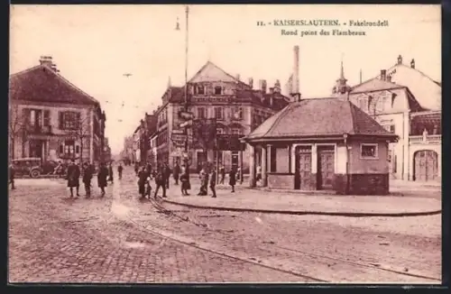 AK Kaiserslautern, Fackelrondell mit Passanten