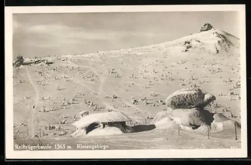 AK Reifträgerbaude /Riesengebirge, Berghütte im Schnee