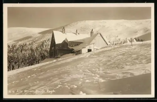 AK Alte Schlesische Baude, Berghütte im Riesengebirge im Winter