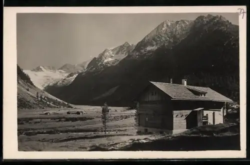 AK Dominicushütte /Zillertal, Hütte mit Bergpanorama
