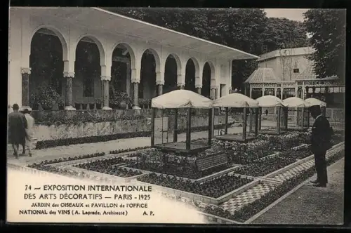 AK Paris, Exposition Internationale des Arts Decoratifs 1925, Jardin de Oiseaux et Pavillon de l`Office National Vins, A