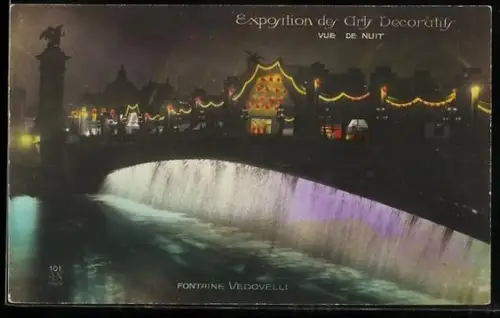 AK Paris, Exposition des Arts décoratifs 1925, Fontaine Vedovelli vu de Nuit