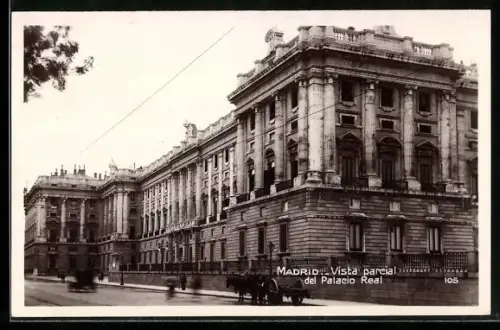 AK Madrid, Vista parcial del Palacio Real