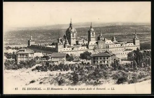 AK El Escorial, El Monasterio, Vista de pajaro desde el Romarel
