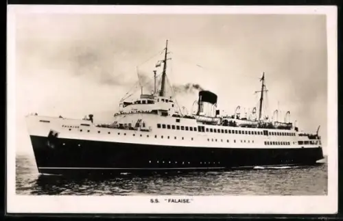 AK Passagierschiff Falaise langsame Fahrt laufend