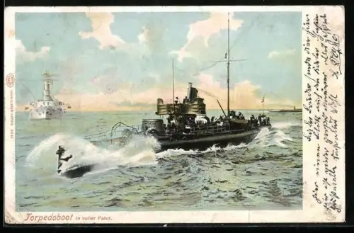 AK Torpedoboot in voller Fahrt, im Hintergrund Linienschiff, Kriegsschiff