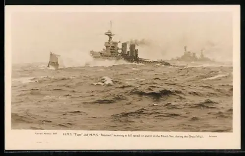 AK Schlachtkreuzer H.M.S. Tiger und H.M.S. Renown auf Patrouillenfahrt in der Nordsee während des 1. Weltkrieges