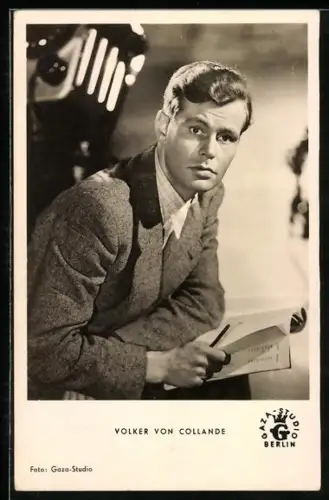 AK Schauspieler Volker von Collande mit nachdenklichem Blick