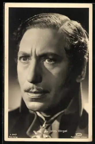 AK Schauspieler Willy Birgel blickt in die Ferne
