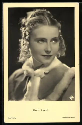AK Schauspielerin Karin Hardt mit toller Frisur zur Seite schauend