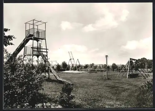 AK Südkampen, Spielplatz mit Rutsche, Schaukeln und Klettergerüst