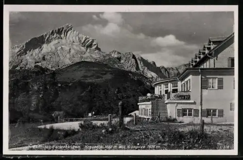 AK Kreuzeckhaus /Garmisch-Partenkirchen, Blick gegen die Alpspitze