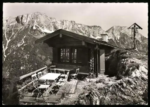 AK Paulshütte auf der Kneifelspitze, Terrasse und Gipfelkreuz, Blick zum Untersberg