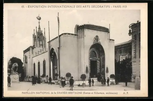 AK Paris, Exposition Internationale des Arts Decoratifs 1925, Pavillon National de la Grande-Bretagne, Ausstellung