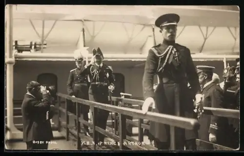 AK H. R. H. Prince Arthur von England